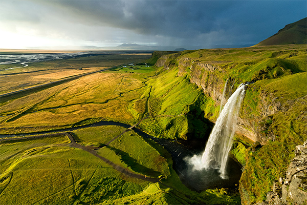 شلالات ايسلندا 9