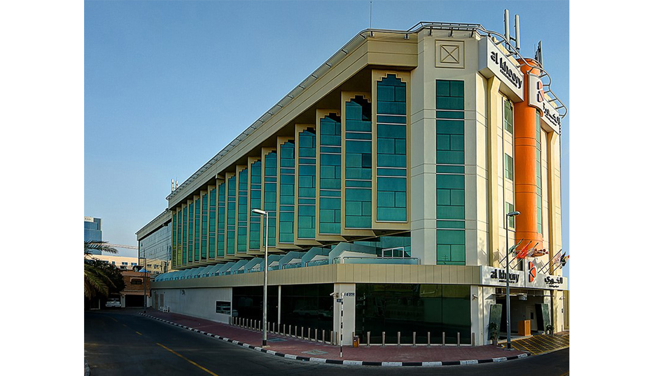 فندق الخوري اكزكتيف – Al Khoory Executive Hotel .. عالم من الألوان الغير مألوفة