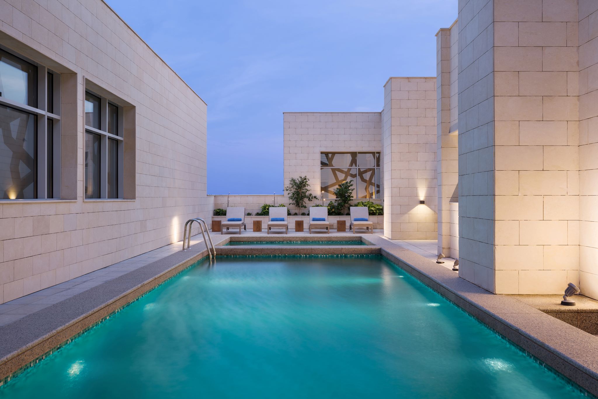 LADIES SWIM AND DINE AT HYATT HOUSE JEDDAH