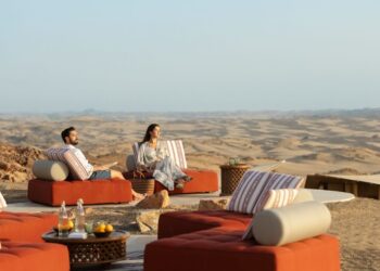 سيكس سينسز الكثبان الجنوبية البحر الأحمر يقدم عرضاً مميزاً بمناسبة اليوم الوطني السعودي