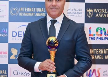 مدير عام فندق شيراتون عُمان يحصد لقب “أفضل مدير عام في عُمان” في WORLD GM AWARDS