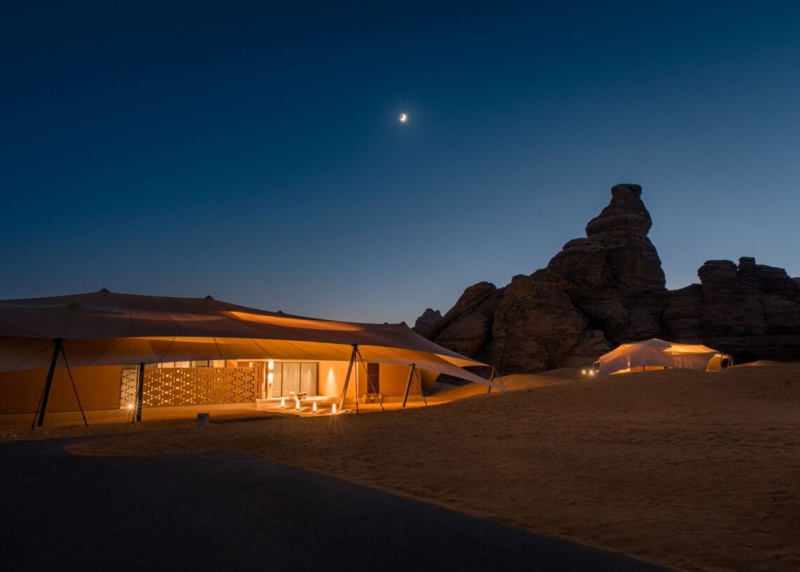 منتجع بانيان تري العُلا يقدم لضيوفه مجموعة متنوعة من العروض الفاخرة احتفالاً بموسم العطلات