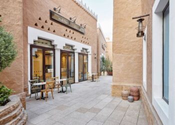 كيرتين هوسبيتالتي تفتتح متجر نكهتي، علامة الجيلاتو السعودية في قلب الدرعية