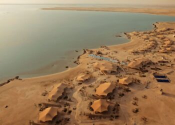 رأس بروق – حيث تعانق رمال الصحراء أمواج البحر