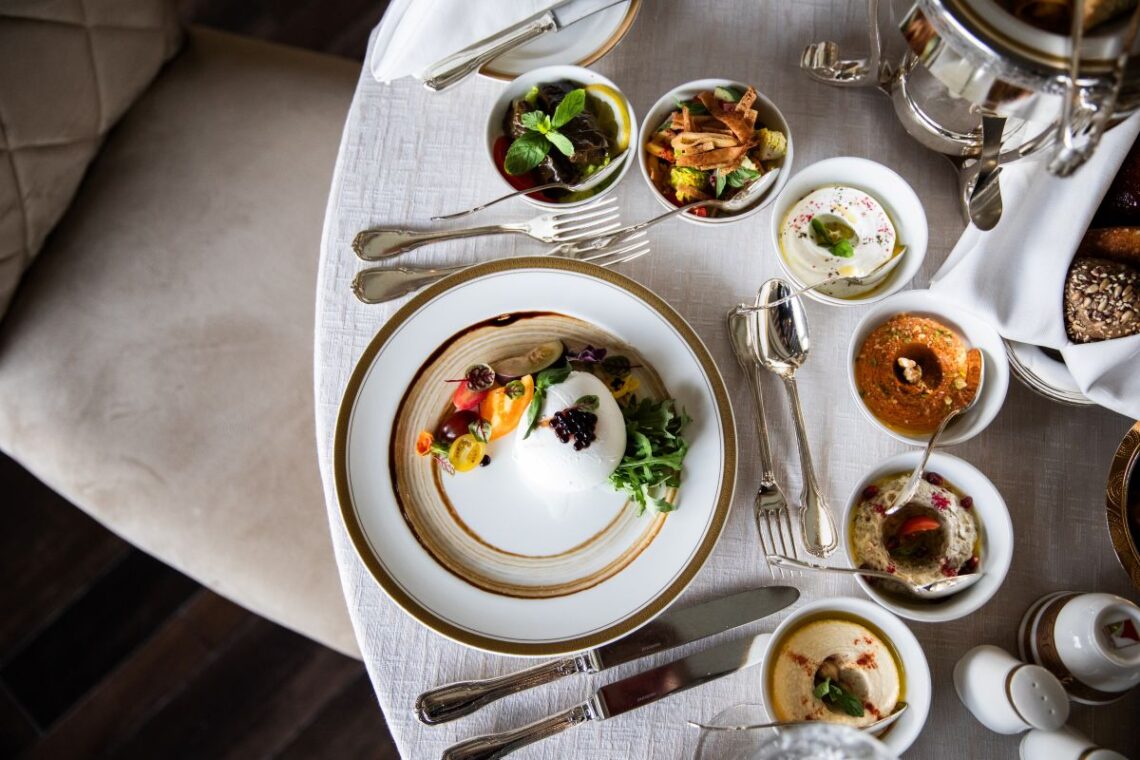 احتفل بجوهر رمضان مع تجارب لا تُنسى في فندق فورسيزونز الرياض