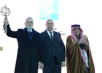 برعاية دولة رئيس مجلس الوزراء المهندس محمد شياع السوداني المنظمة العربية للسياحة تدشن بغداد عاصمة السياحة العربية لعام 2025 وتسلم محافظ بغداد مفتاح السياحة العربية