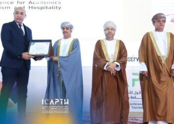 المنظمة العربية للسياحة توصي بإرساء مبدأ السياحة للجميع في ختام أعمال المؤتمر الدولي الأول للأكاديميين والمهنيين في السياحة والضيافة بسلطنة عمان