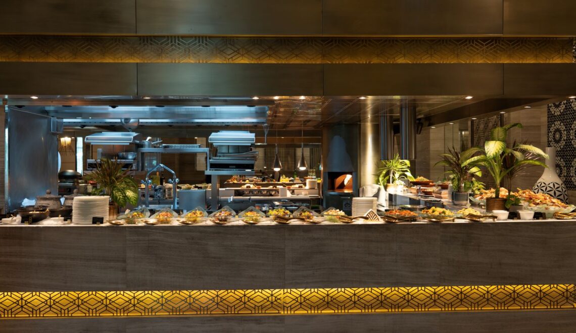 تجارب طعام عالمية وأجواء مثالية في فندق فيرمونت الرياض