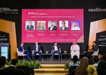 معرض الفنادق والضيافة في المملكة العربية السعودية يُناقش أهمية الاستثمارات في التكنولوجيا والمواهب في دخول العصر الجديد