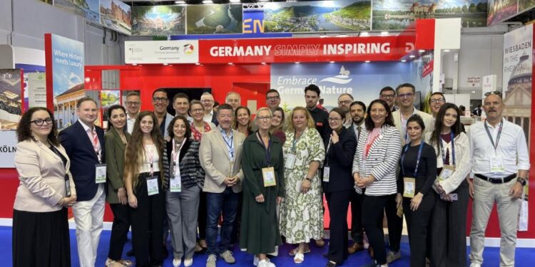 ألمانيا تختتم مشاركتها في سوق السفر العربي 2025 بتسليط الضوء على الاستدامة كأولوية رئيسية
