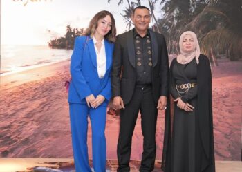 رئيس مجلس إدارة Sun Siyam Group، أحمد سيام محمد، وشركة Sun Siyam للعقارات، يحصلان على العديد من الجوائز للتميز والابتكار والقيادة في حفل توزيع جوائز الضيافة العالمية للسلام 2025