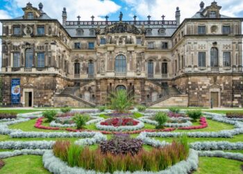 ألمانيا تكشف عن دليل سفر حلال ثنائي اللغة مُصمم خصيصاً لمسافري دول مجلس التعاون الخليجي 