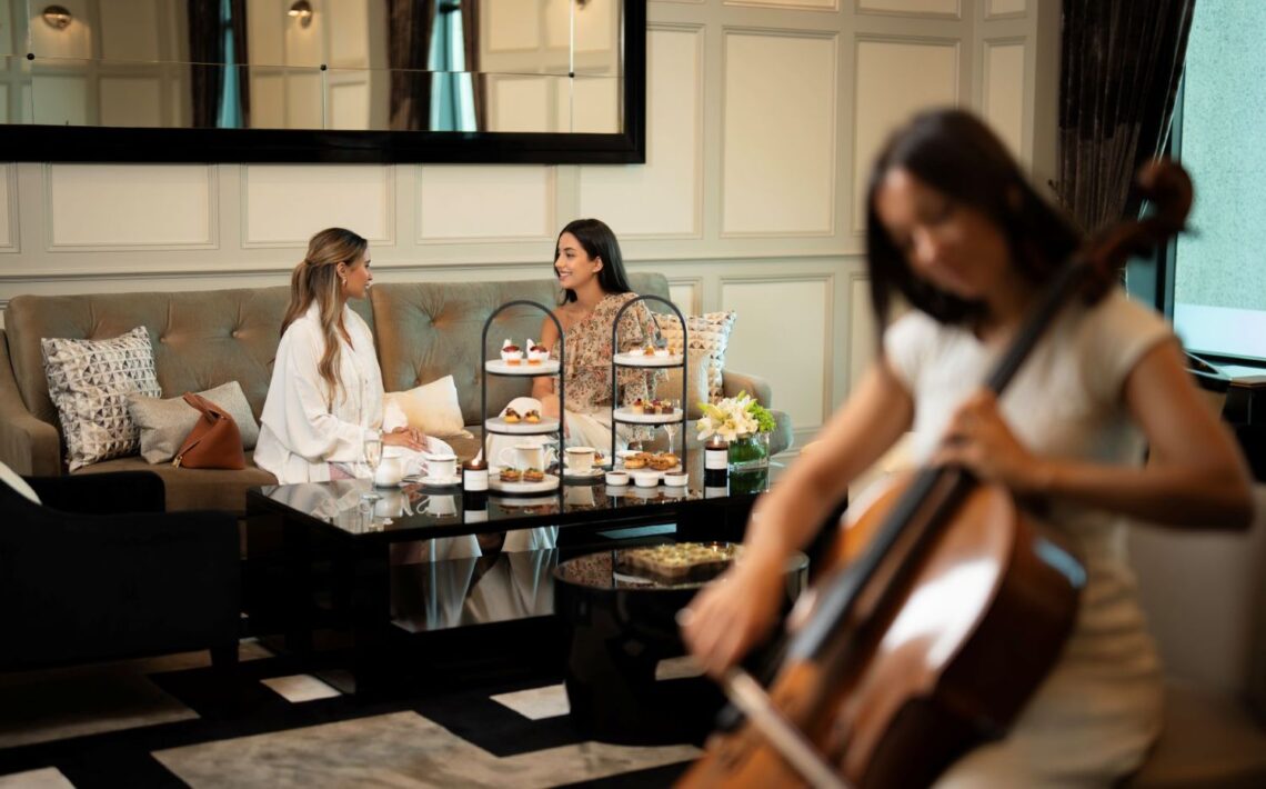 تعاون استثنائي بين بايريدو  وفندق فيرمونت الرياض لتقديم تجربة شاي بعد الظهر الفاخرة في سافوي لاونج