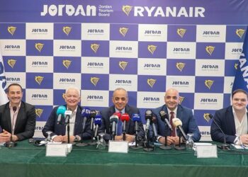شركة “رايان إير” تطلق جدول رحلات شتوي موسّع إلى عمّان