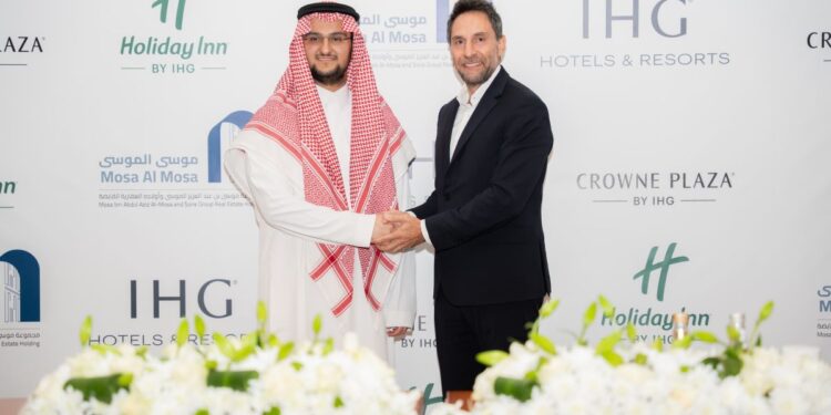 مجموعة فنادق ومنتجعات IHG توقع اتفاقية استراتيجية مع مجموعة موسى بن عبد العزيز الموسى وأولاده لإطلاق فندقين جديدين في جدة والخُبر