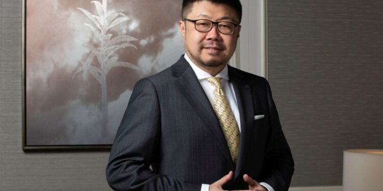 مجموعة فنادق كمبينسكي تعزّز حضورها الاستراتيجي  في منطقة الصين الكبرى ومنغوليا بتعيين آلان تشين مديرًا عامًا