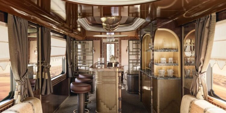 شركة “آرسينالي” الإيطالية تفتح باب الحجز المسبق لمشروع “حلم الصحراء” أول قطار إيطالي فائق الفخامة في المملكة العربية السعودية