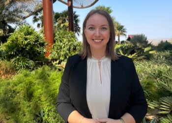 يعلن منتجع سيكس سينسز الكثبان الجنوبية عن انضمام خبيرة العافية ليزا ماركل لقيادة تجربة فاخرة