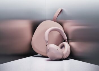 سوني تطلق WF-1000XM6: أفضل سماعات أذن اللاسلكية مزودة بتقنية إلغاء الضوضاء