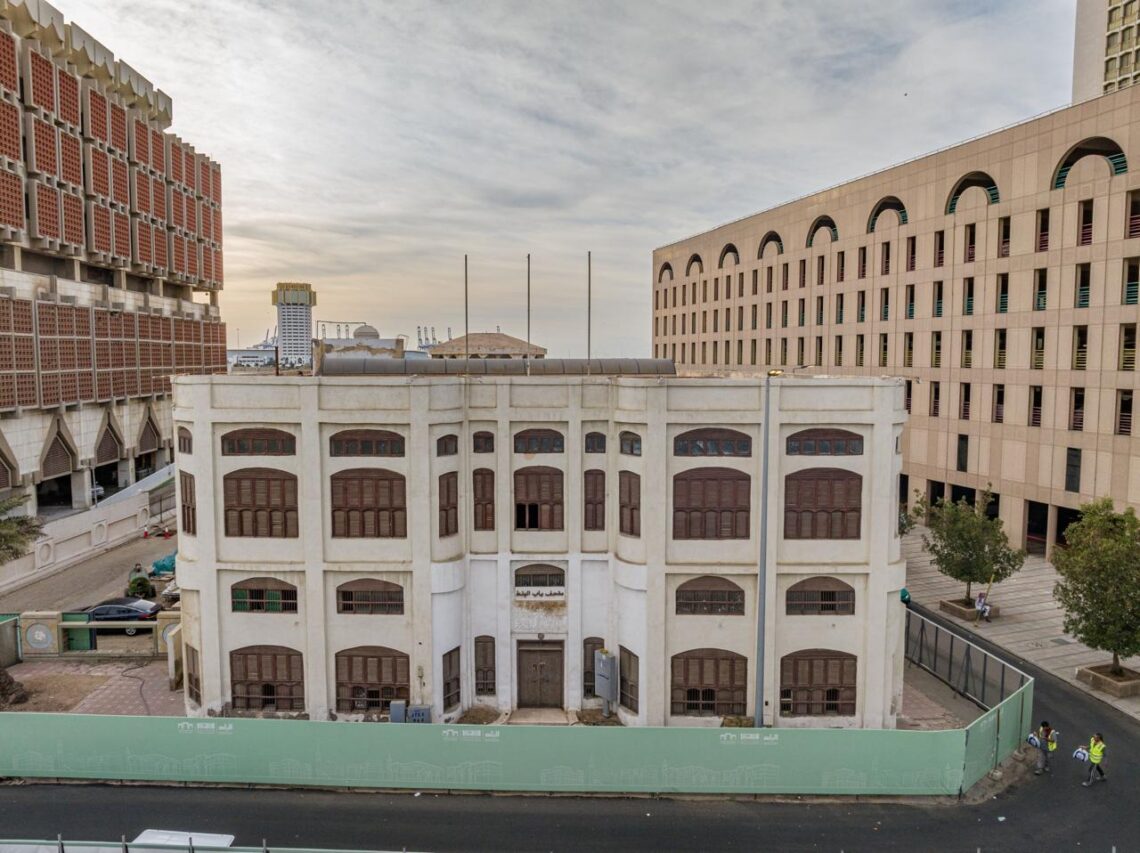 جدة التاريخية تُعانق الفن والتراث بإطلاق متحف البحر الأحمر