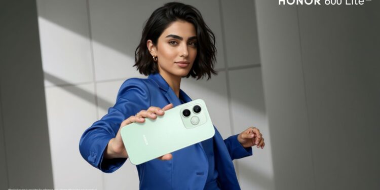 HONOR  تُعلن التوفر الرسمي لهاتف HONOR 600 Lite الجديد