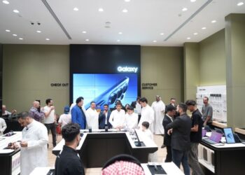 Samsung Elevates Riyadh’s Retail Landscape with Premium Mobile Experience Store at Roshan Front